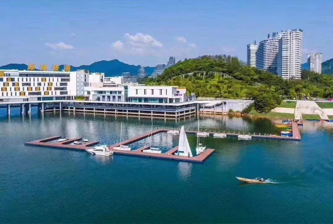 黄山太平湖皇冠假日酒店